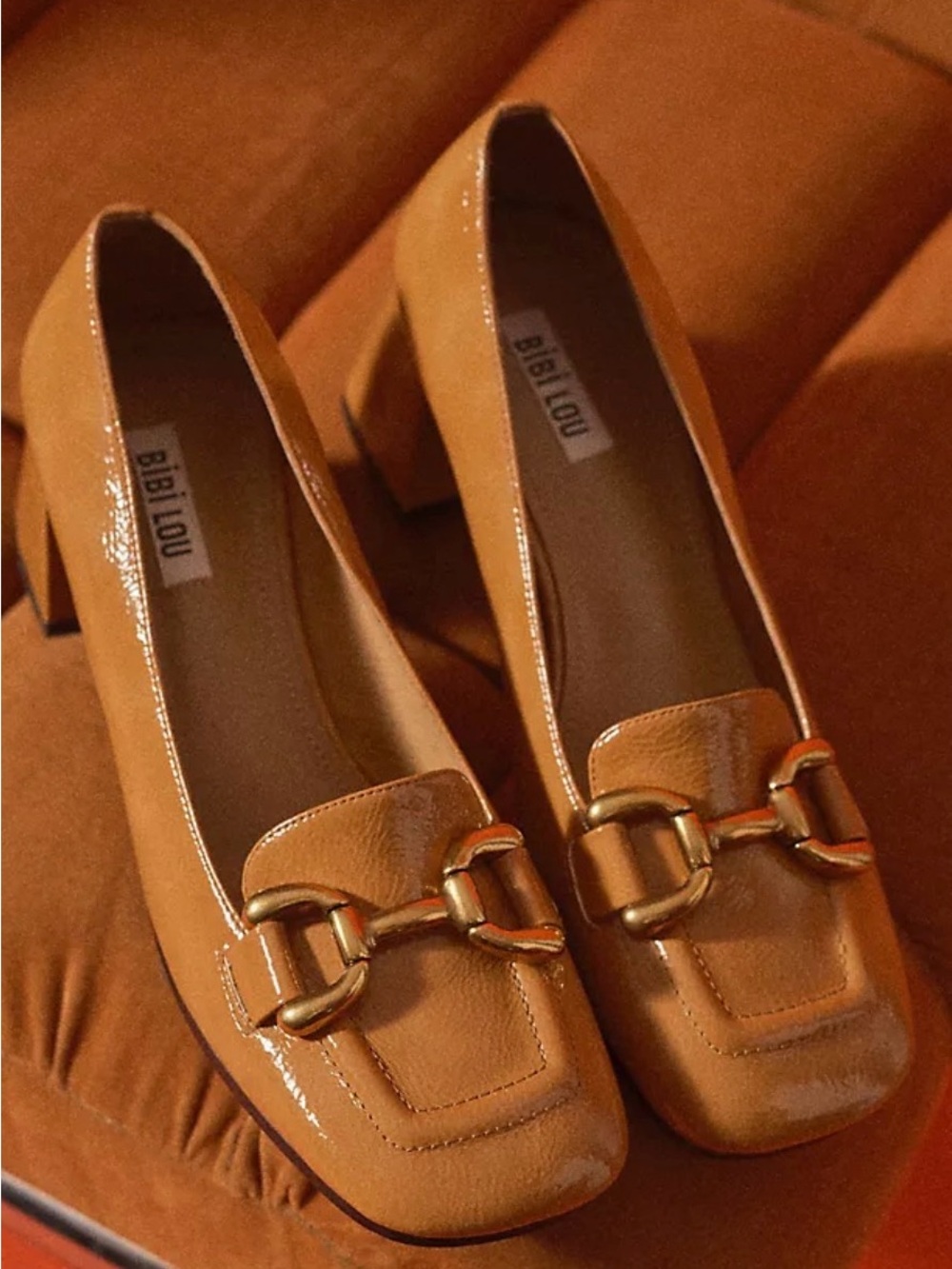 Bibi Lou Valencia Horsebit Loafer Block Heels Camel Patent Leather Womens 9.5/10